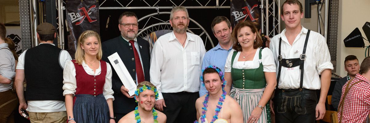 Foto v.l.n.r.: Leiterin Stv. Veronika Prock, Hermann Neulinger, Wolfgang Maierhofer, Franz Obritzberger, Andreas Hahn, Franz Maierhofer, Martina Schöllbauer und Obmann Richard Groiß